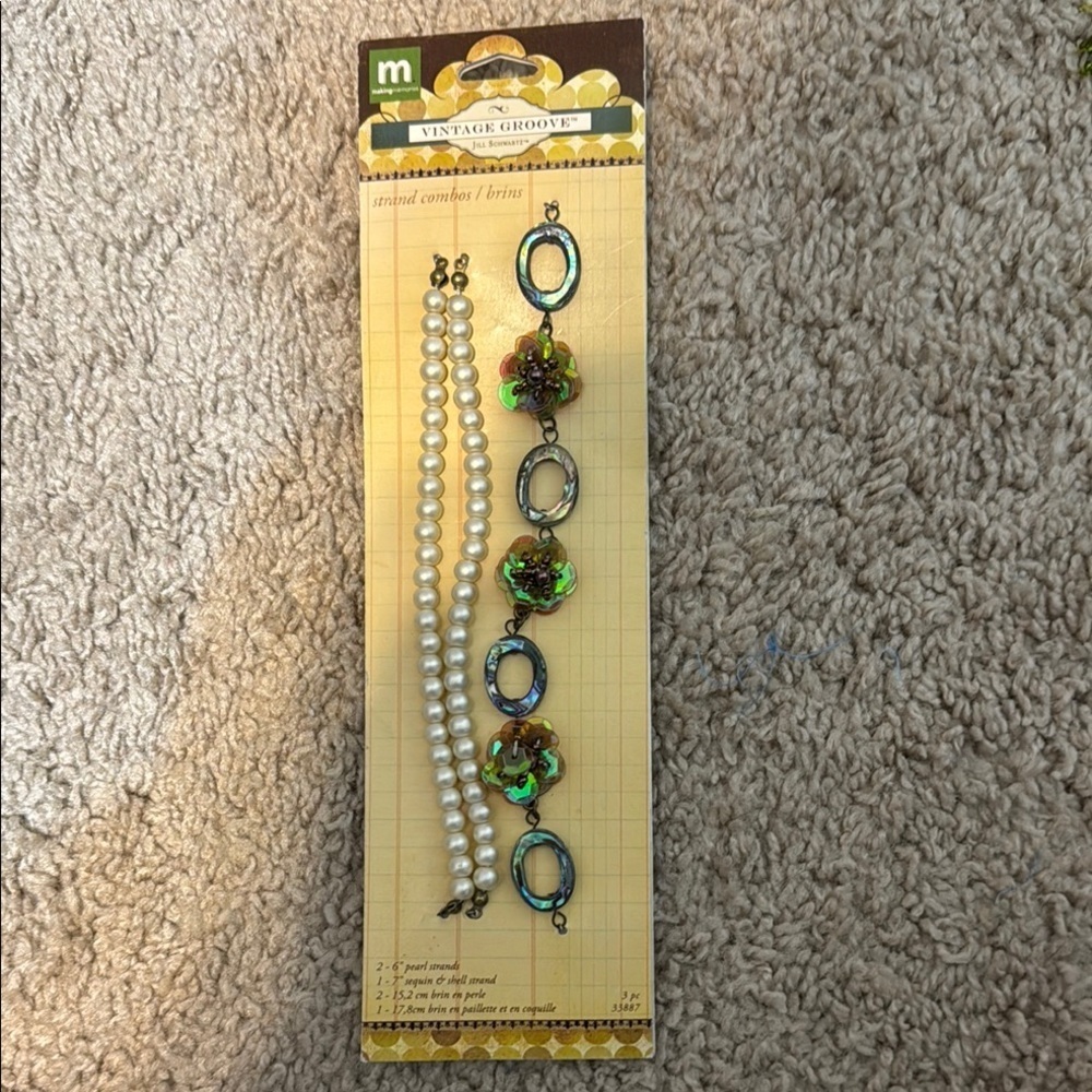 Pearl and Green Floral Bead Set